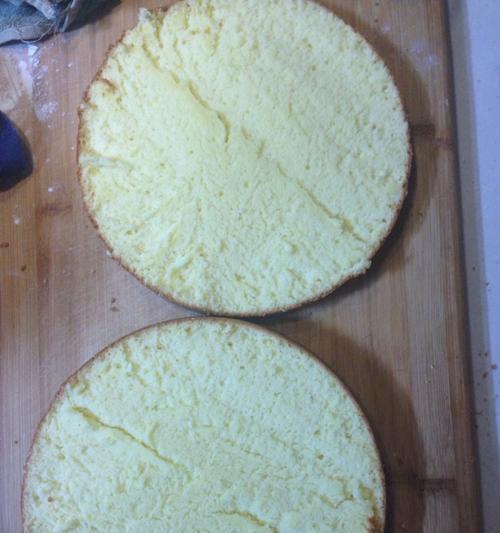 超简单无水蛋糕怎么做？步骤和材料有哪些？