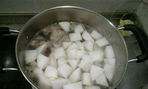 超简单萝卜羊肉汤的做法？步骤是什么？