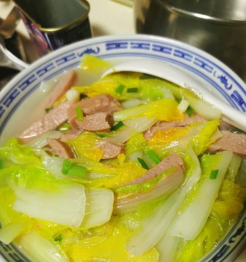 白菜鱼丸粉丝煲怎么做？步骤和技巧有哪些？