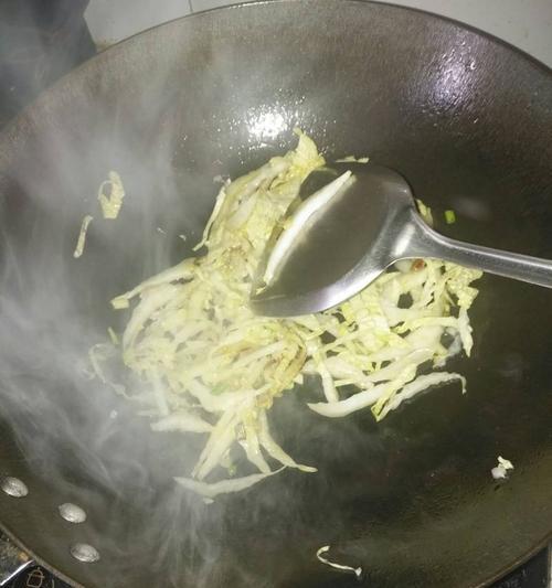 白菜莲花粉丝汤怎么做？有哪些步骤和技巧？