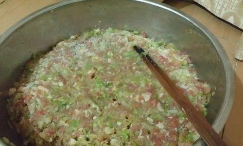 白菜饺子怎么做？有哪些简单易学的步骤？