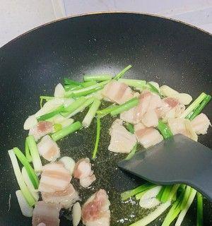 白菜梗炒瘦肉的做法是什么？如何炒出美味的白菜梗瘦肉？