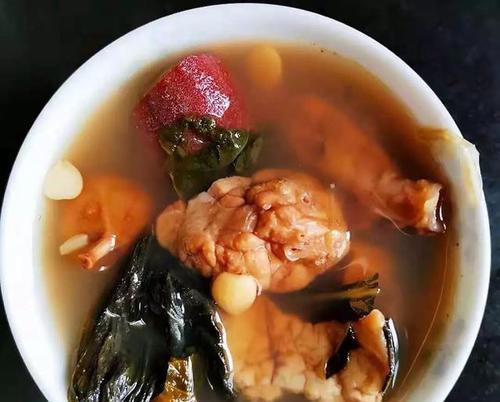白菜干猪肺汤怎么做？有哪些步骤和技巧？