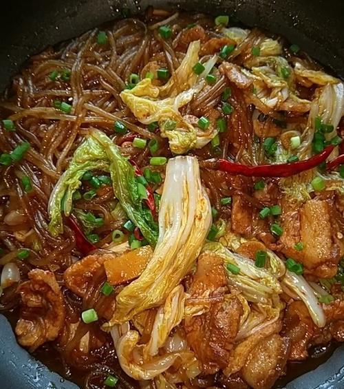 白菜粉条烩腊鸭怎么做？步骤和技巧是什么？