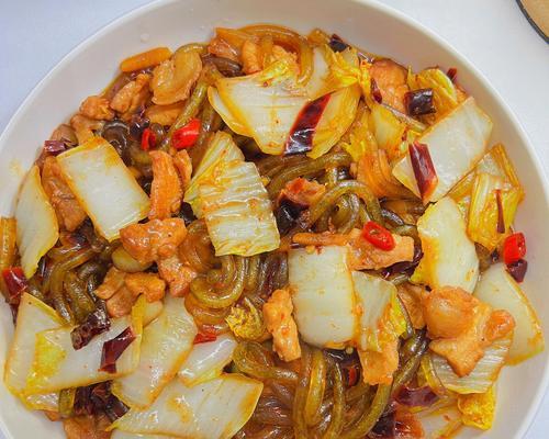 白菜粉条炖五花肉怎么做？步骤和技巧有哪些？