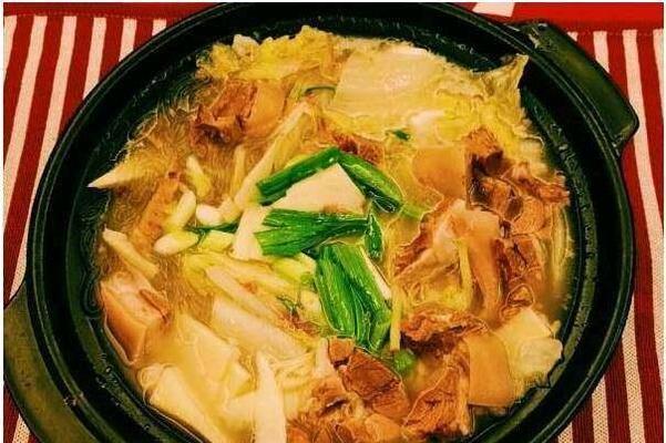 白菜粉丝羊肉汤怎么做？有哪些步骤和技巧？