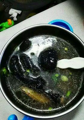 霸王花乌鸡汤的做法是什么？如何在家轻松制作？