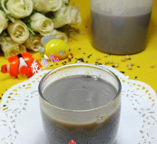自制黑米茶怎么做？有哪些健康益处？
