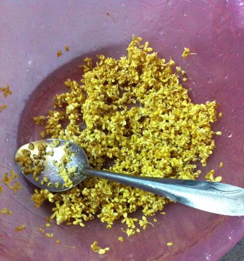 自制桂花蜜的做法是什么？步骤和注意事项有哪些？
