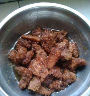 自制粉蒸肉怎么做？步骤和技巧有哪些？