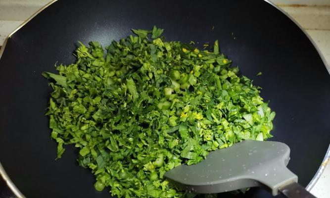 自制冲菜怎么做？步骤和技巧有哪些？