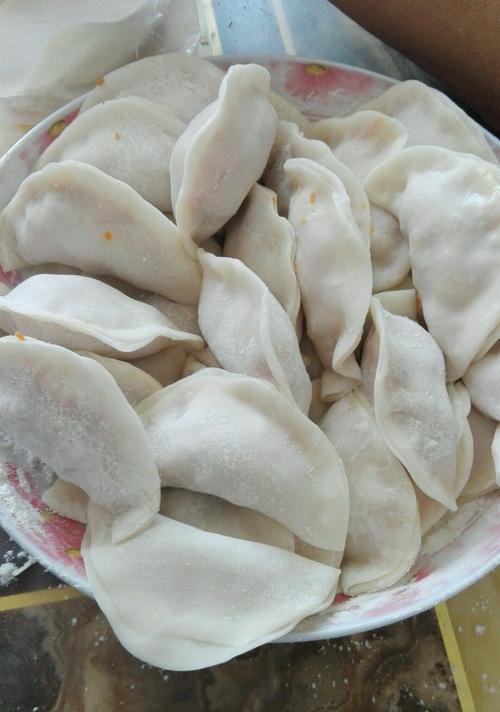 猪肉萝卜饺子怎么做？详细步骤和技巧是什么？