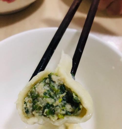 猪肉荠菜水饺怎么包？详细步骤和技巧是什么？