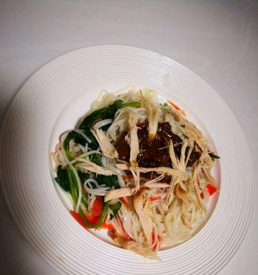 炸面肉酱的做法是什么？如何在家轻松制作？