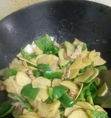 如何在家制作渣辣椒土豆片？渣辣椒土豆片的正确做法是什么？