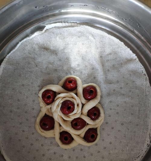 枣花馍馍的做法是什么？如何在家轻松制作？