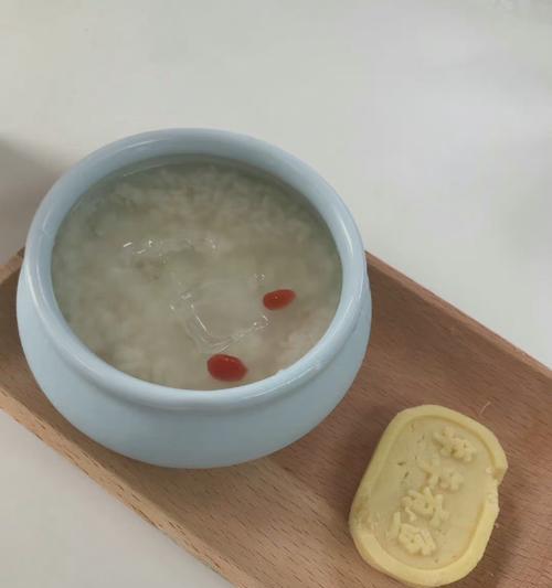 早餐来一碗暖暖的酒酿小汤圆吧的做法？如何在家轻松制作？
