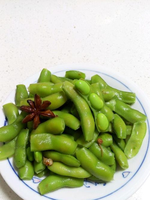 糟香毛豆怎么做？步骤和技巧是什么？