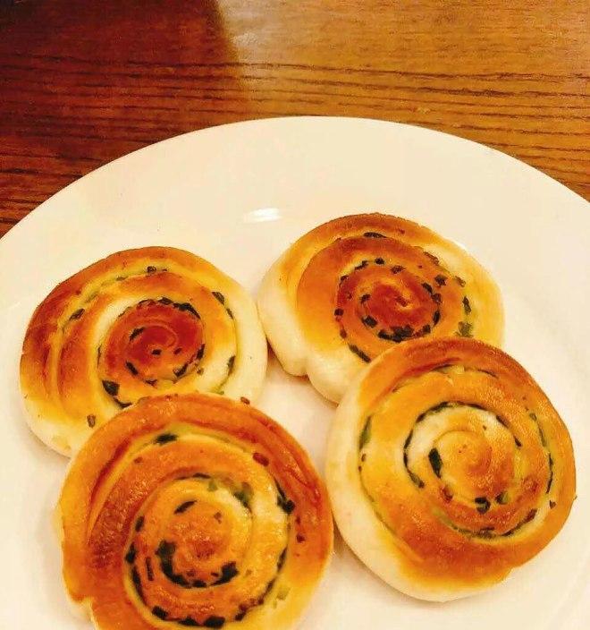 杂粮葱油饼怎么做？有哪些制作步骤和技巧？