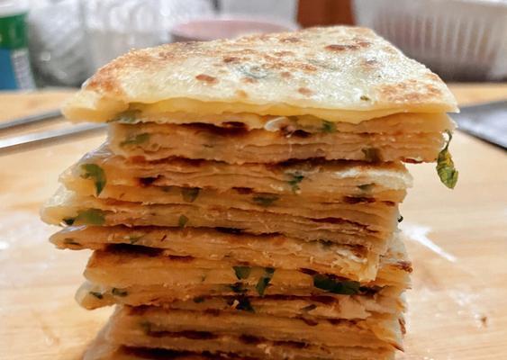 杂粮葱油饼怎么做？有哪些制作步骤和技巧？
