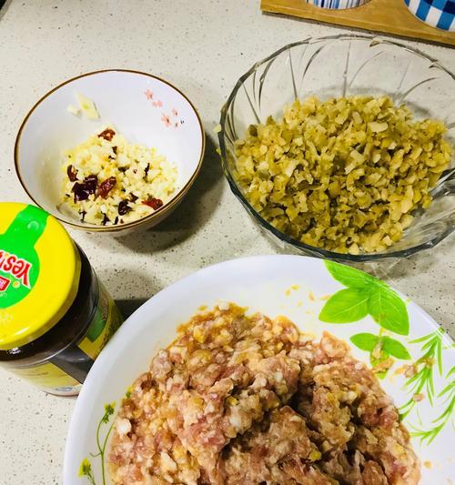杂酱蒸蛋羹怎么做？步骤详解和常见问题解答？