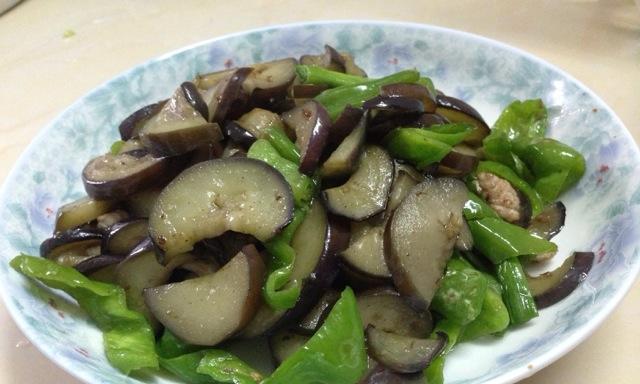 杂炒苦子金豆茄子怎么做？步骤和技巧是什么？