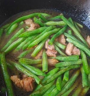 芸豆炖肉怎么做？有哪些步骤和技巧？
