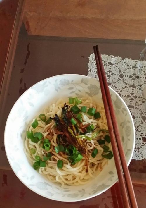 芸豆拌面怎么做？有哪些简单步骤和技巧？