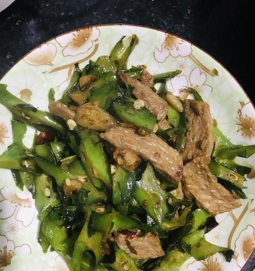 芸豆无丝豆炒肉怎么做？步骤和技巧有哪些？
