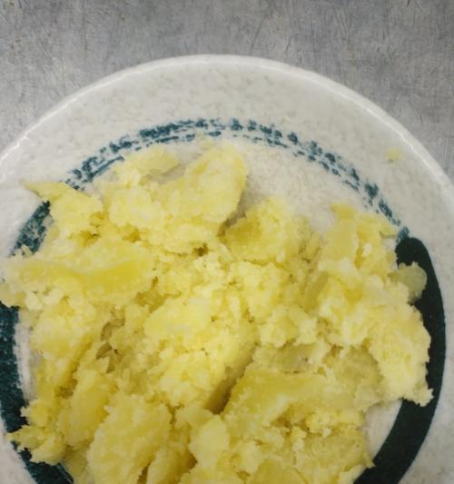 云南老奶洋芋土豆泥怎么做？步骤和技巧有哪些？