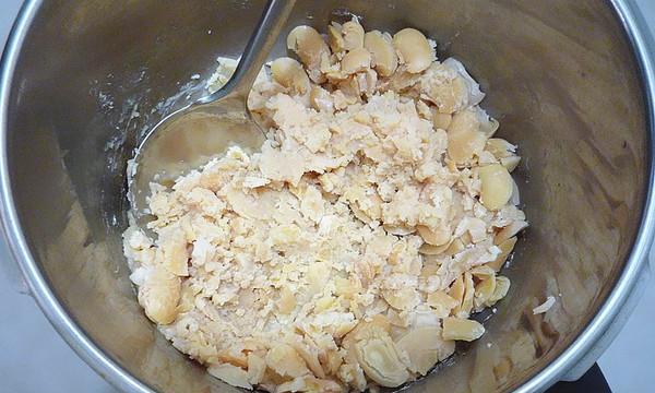 云豆蔬菜汁月饼怎么做？制作过程中有哪些常见问题？