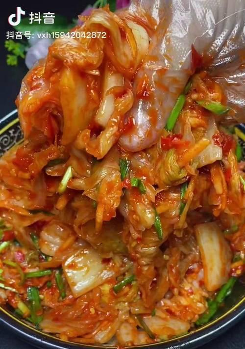 如何快速制作腌上就能吃的懒人辣白菜？步骤和注意事项是什么？