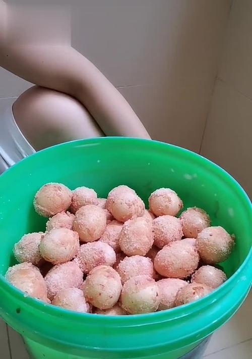 腌出各个流油的做法是什么？如何确保腌制过程中的品质？
