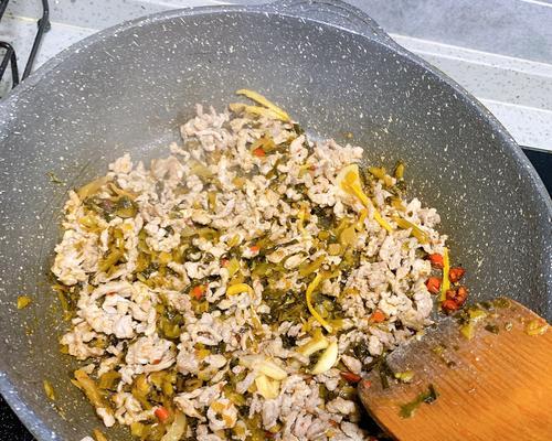 腌菜粑粑怎么做？步骤详解和常见问题解答？