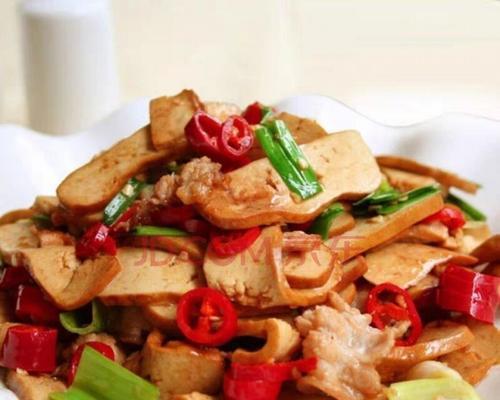 烟熏香干飘香肉怎么做？步骤和技巧是什么？