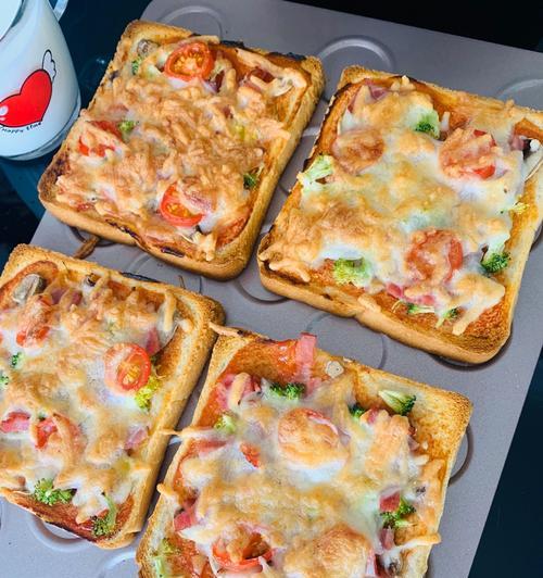 烟肉披萨怎么做？有哪些步骤和技巧？