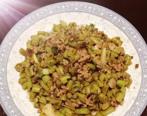 芽菜肉末怎么做？步骤和技巧有哪些？