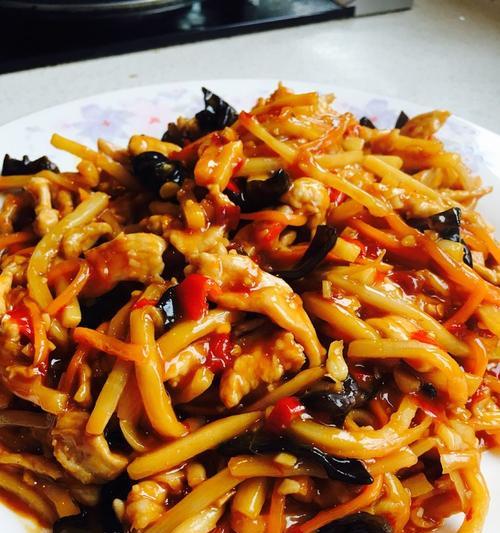 芽菜炒鸡米怎么做？详细步骤和技巧是什么？