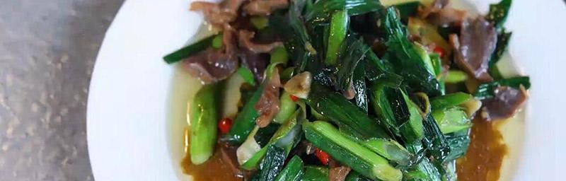 鸭胗炒蒜苗的做法是什么？如何炒出鲜嫩可口的蒜苗？