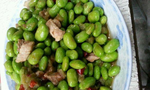 鸭胗炒毛豆怎么做？步骤和技巧有哪些？
