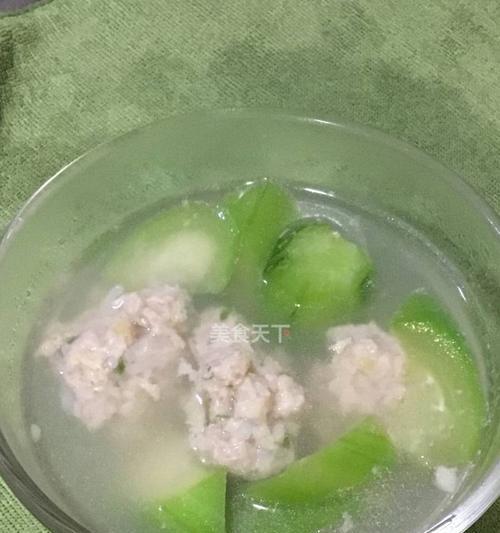 鸭血丝瓜汤怎么做？有哪些健康益处？