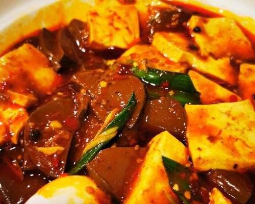 鸭血豆腐怎么做？家庭版鸭血豆腐的做法步骤是什么？