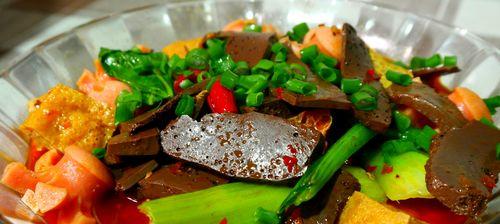鸭血豆腐怎么做？家庭版鸭血豆腐的做法步骤是什么？