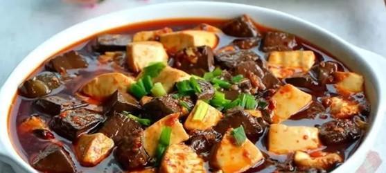 鸭血豆腐煲怎么做？步骤详解和常见问题解答？