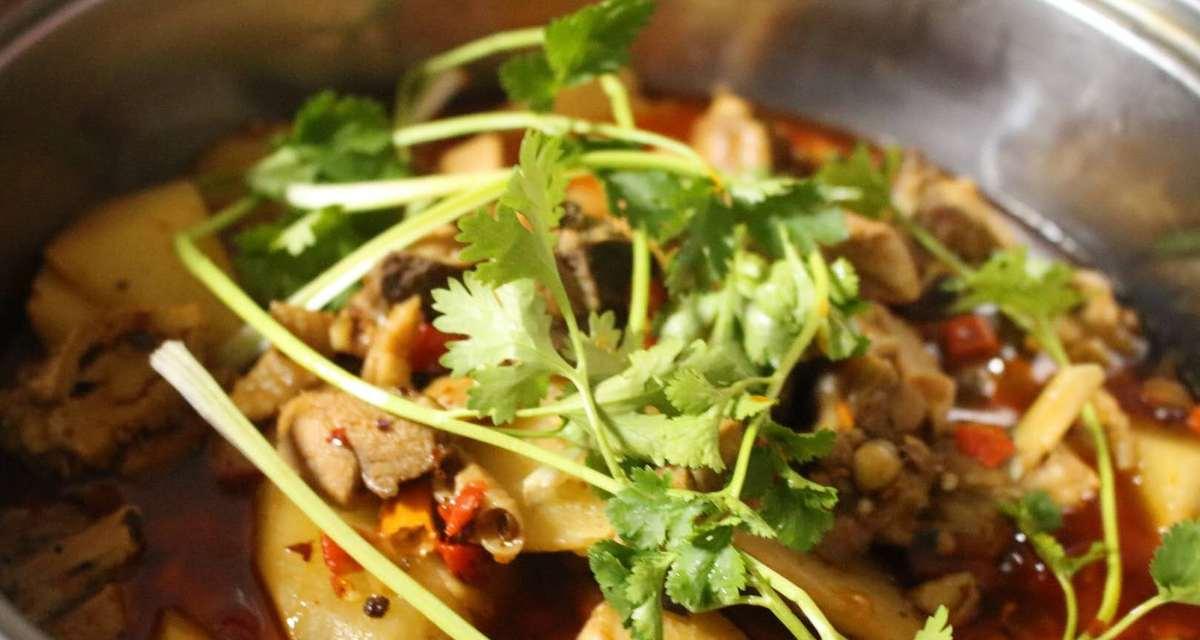 鸭腿烧土豆怎么做？步骤和技巧有哪些？