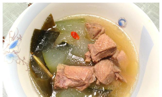 鸭汤煨面怎么做？详细步骤和技巧是什么？