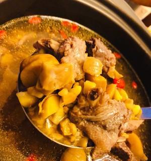 鸭肉汤怎么做才鲜美？有哪些步骤和技巧？