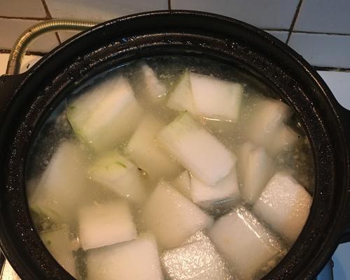 鸭架豆腐汤怎么做？有哪些步骤和技巧？