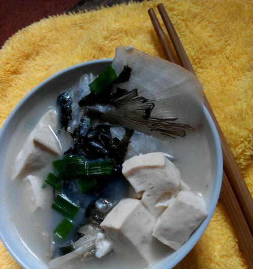 鸭骨豆腐汤怎么做才美味？详细步骤解析！