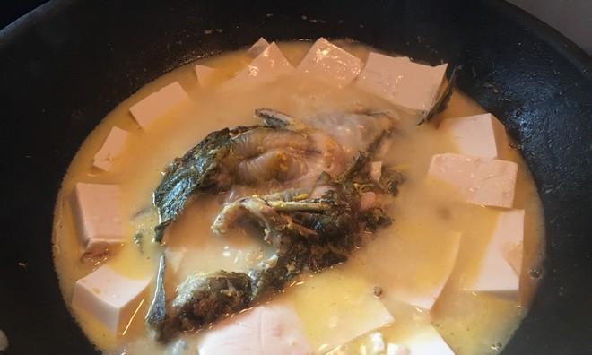 鸭骨豆腐汤怎么做才美味？详细步骤解析！